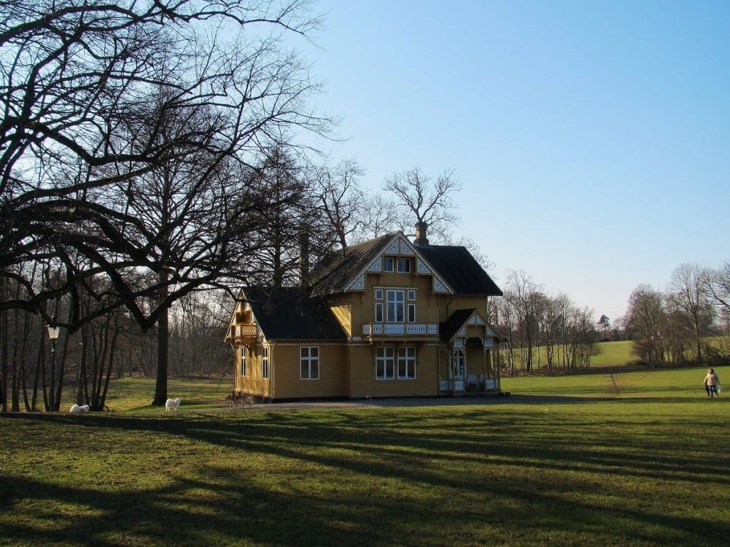 2016 marts Svenske Villa Bernstorffparken IMG_3222