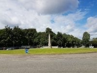 Femvejen med Kongemonumentet og kiosken 2117 Foto:IDM