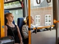 Nu lempes krav om mundbind i Movias busser, lokaltoge og flextrafik