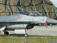 F16 fly på Garderhøjfortet