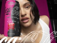 Coca-Cola® Creations-platform kommer til Danmark og lancerer ny smag skabt af musikikonet Rosalía